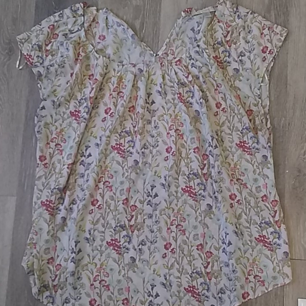 Women's shirt